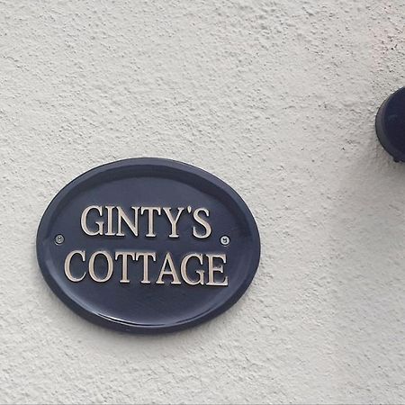 Cozy & Remote Hideaway Gintys Cottage Ross Port 外观 照片